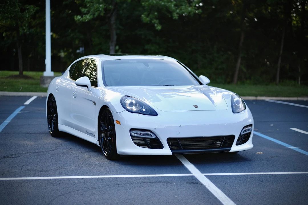 2013 Porsche 970 Panamera GTS - Image 2 of 31