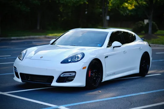 2013 Porsche Panamera GTS