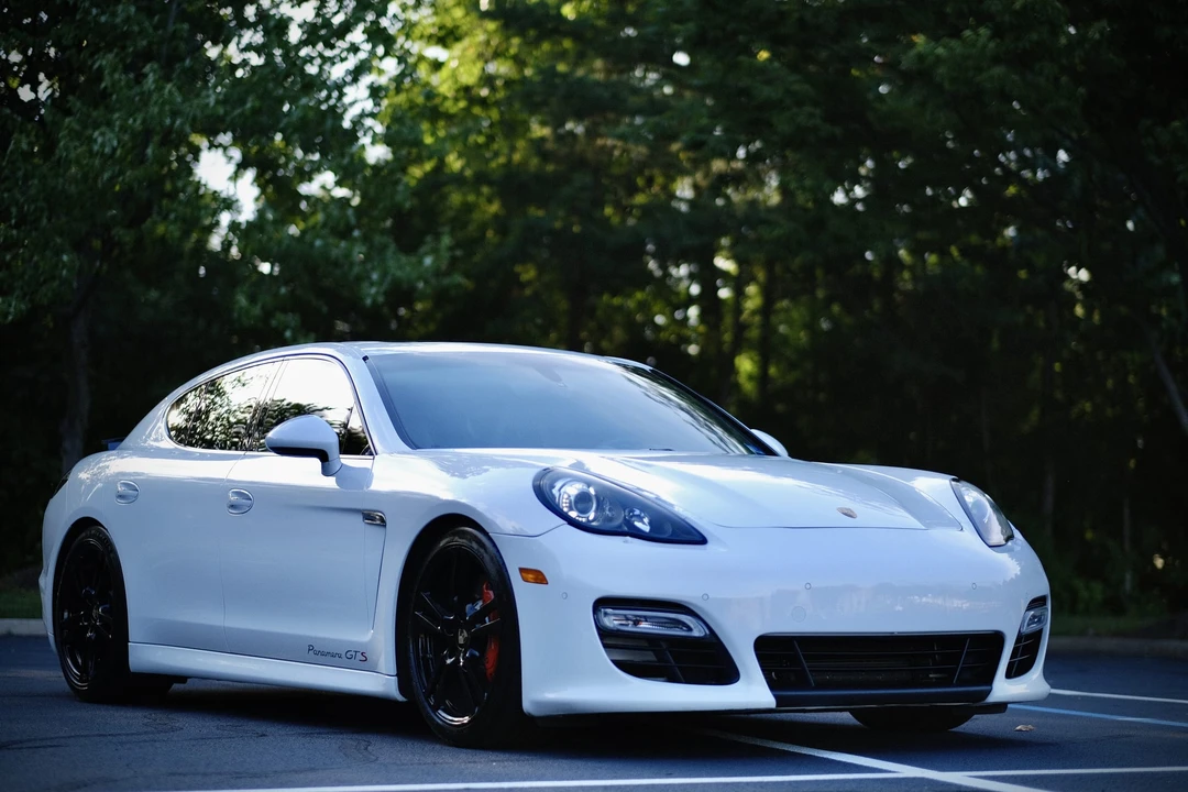 2013 Porsche 970 Panamera GTS - Image 8 of 31
