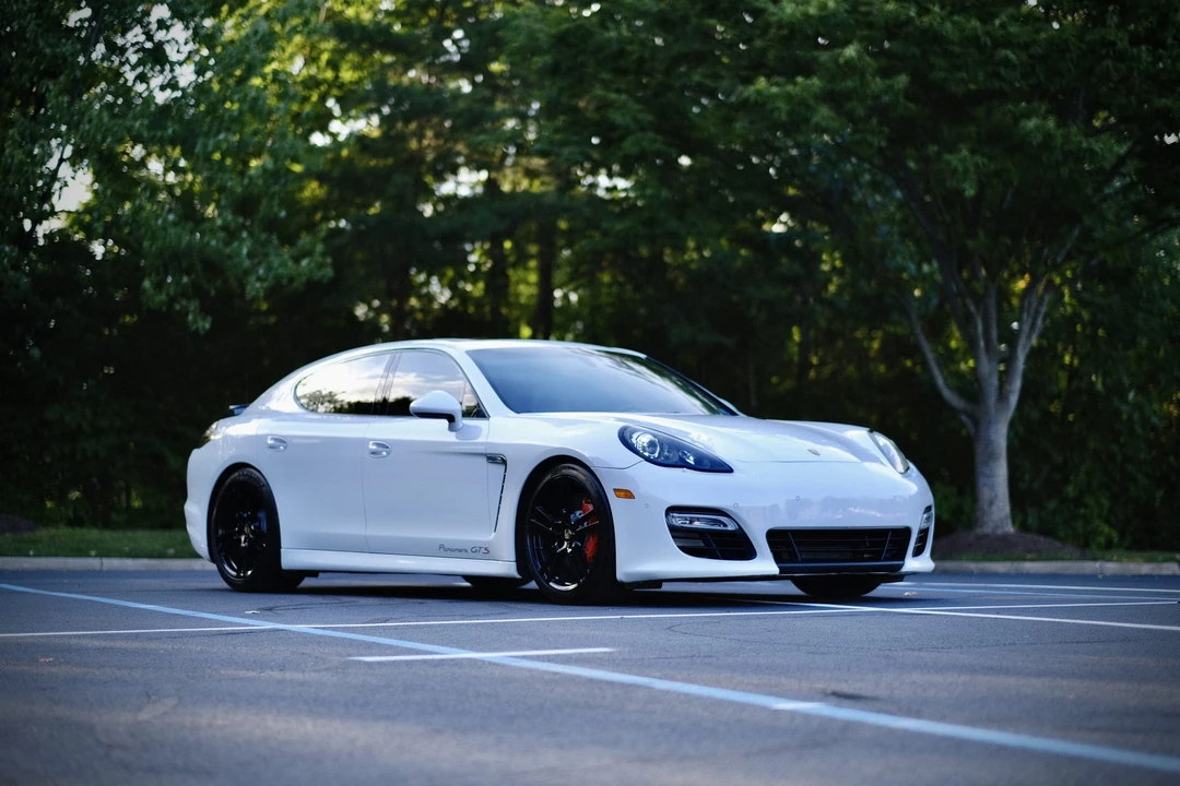 2013 Porsche 970 Panamera GTS - Image 14 of 31