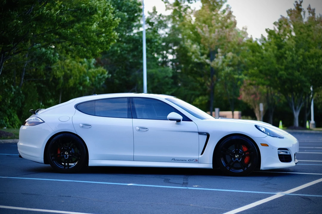 2013 Porsche 970 Panamera GTS - Image 24 of 31