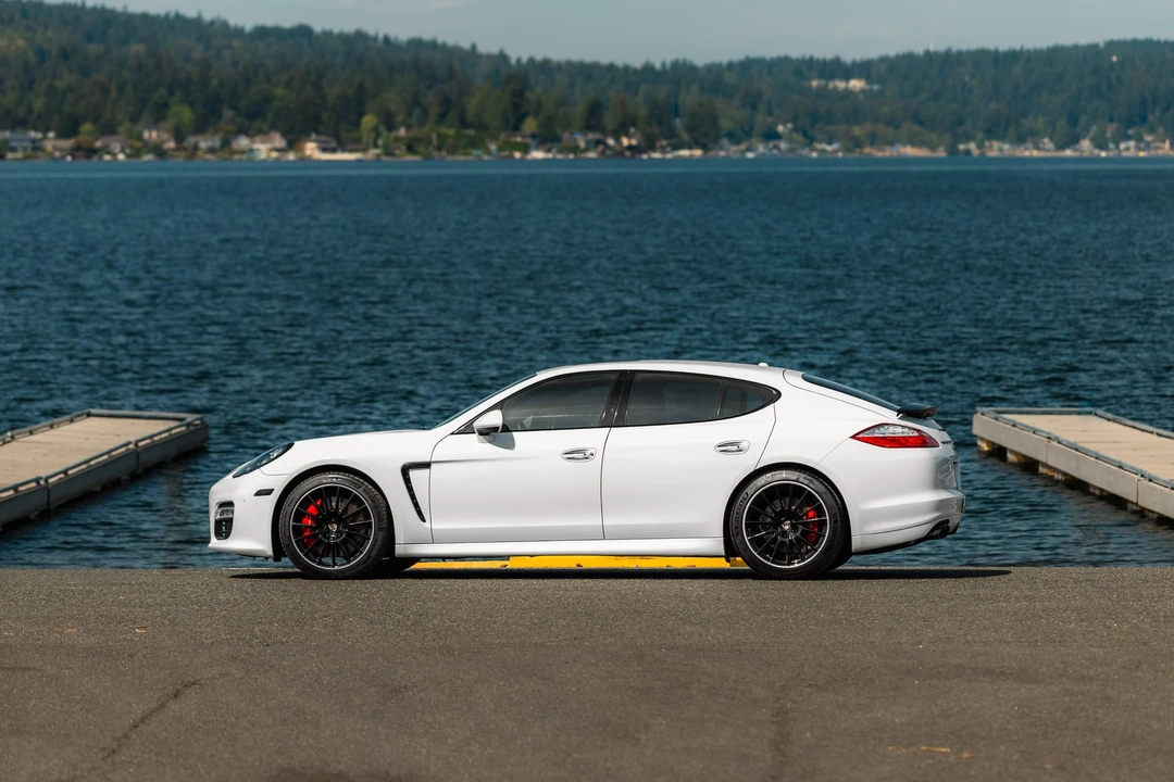 2013 Porsche 970 Panamera GTS - Image 21 of 31