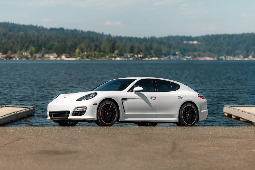 2013 Porsche 970 Panamera GTS - Image 3 of 31