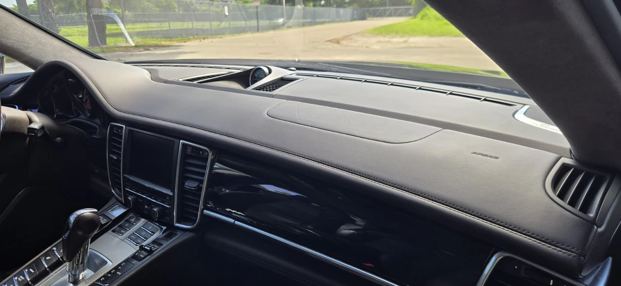 2013 Porsche 970 Panamera GTS - Image 11 of 31