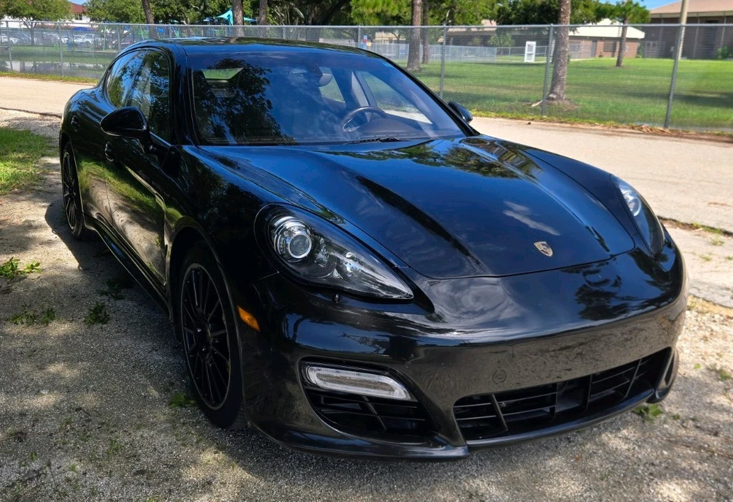 2013 Porsche 970 Panamera GTS - Image 6 of 31