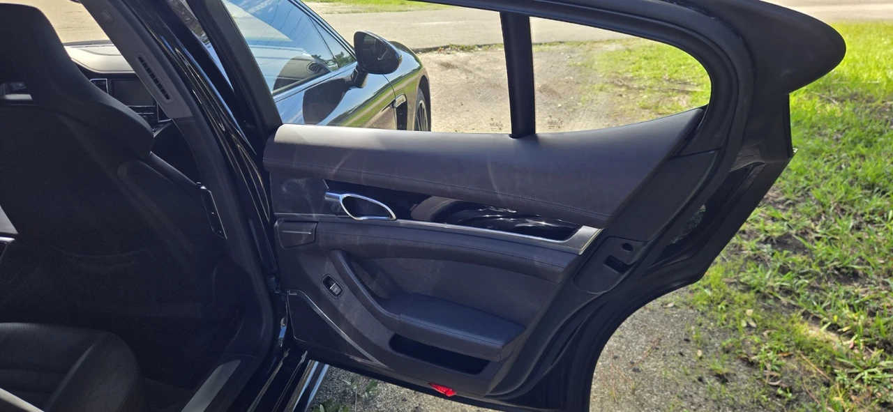 2013 Porsche 970 Panamera GTS - Image 14 of 31