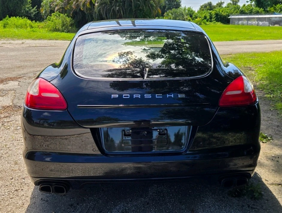 2013 Porsche 970 Panamera GTS - Image 10 of 31