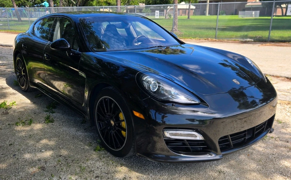 2013 Porsche 970 Panamera GTS - Image 3 of 31