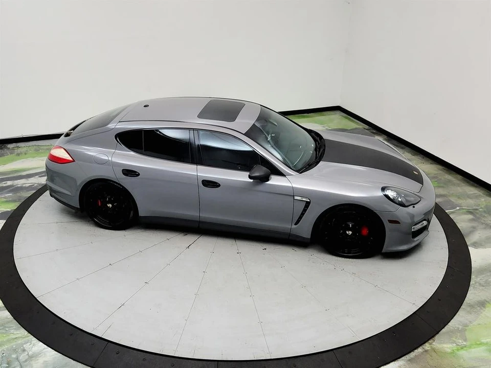 2013 Porsche 970 Panamera GTS - Image 16 of 27