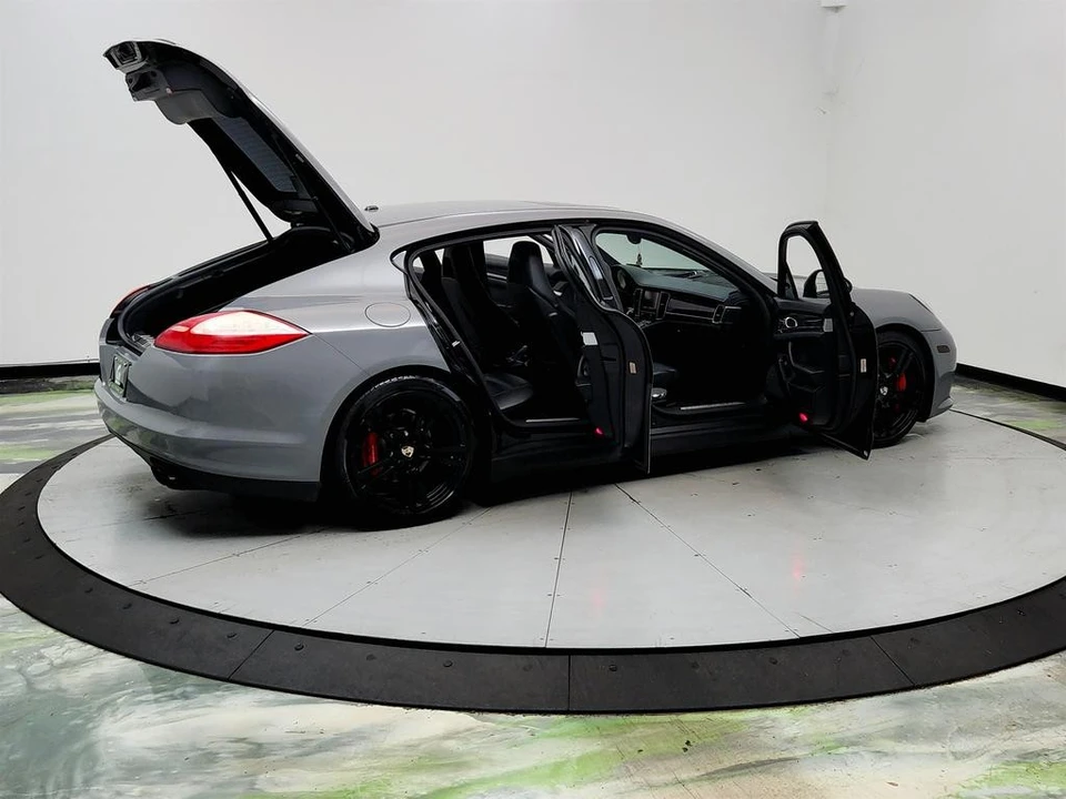 2013 Porsche 970 Panamera GTS - Image 11 of 27