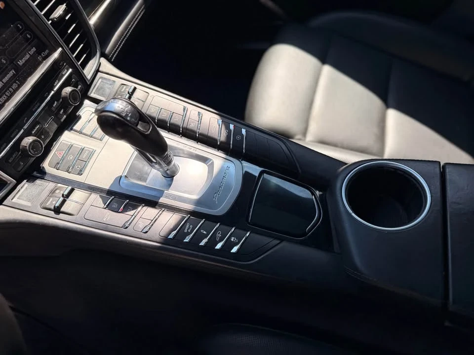 2013 Porsche 970 Panamera GTS - Image 13 of 18