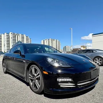 2013 Porsche Panamera 4 Platinum