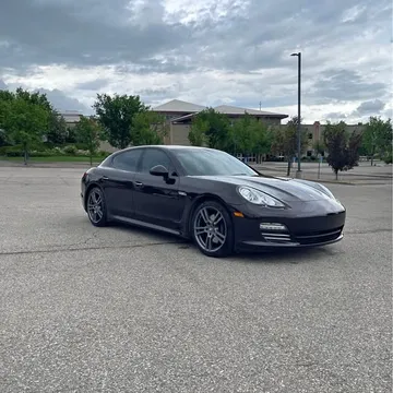 2013 Porsche Panamera 4