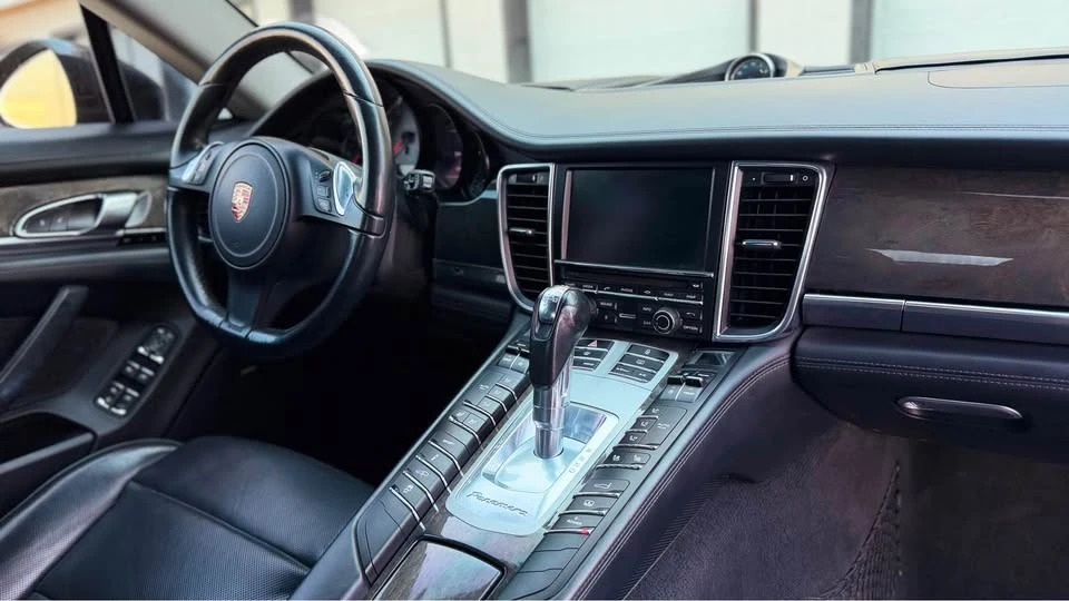 2013 Porsche 970 Panamera - Image 11 of 18
