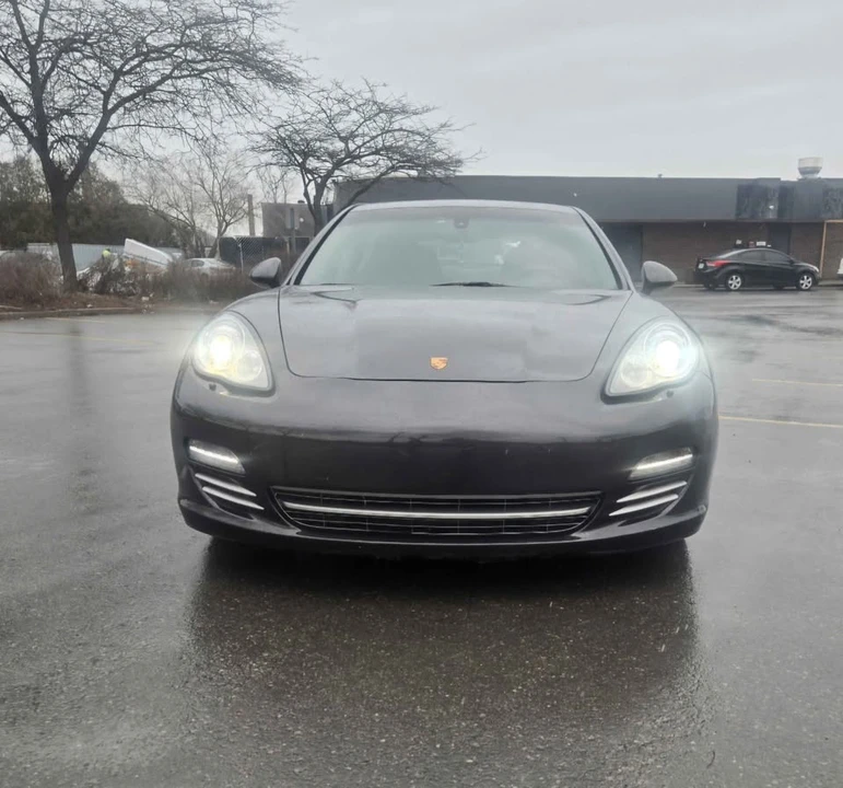2013 Porsche 970 Panamera - Image 2 of 19