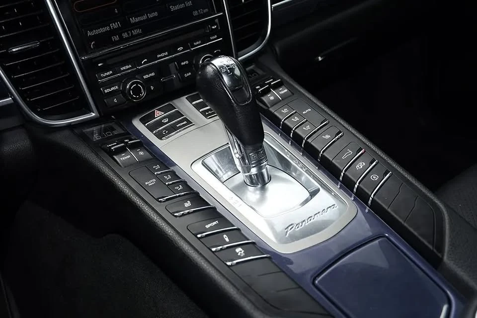 2013 Porsche 970 Panamera - Image 20 of 20