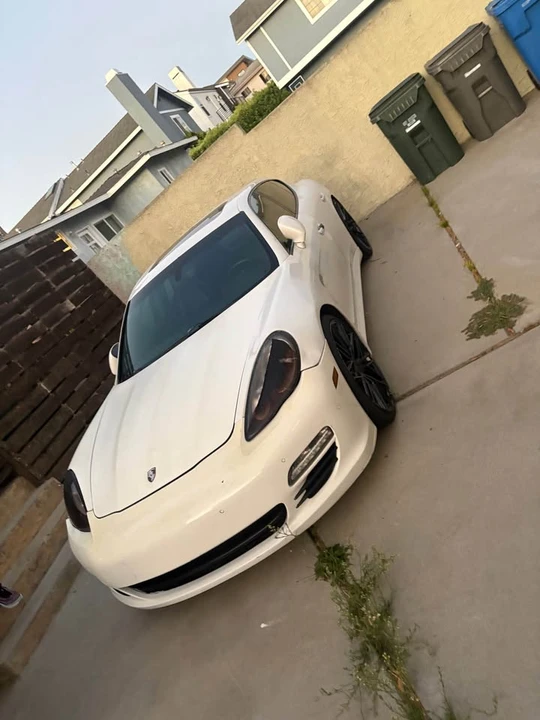 2013 Porsche 970 Panamera - Image 2 of 4