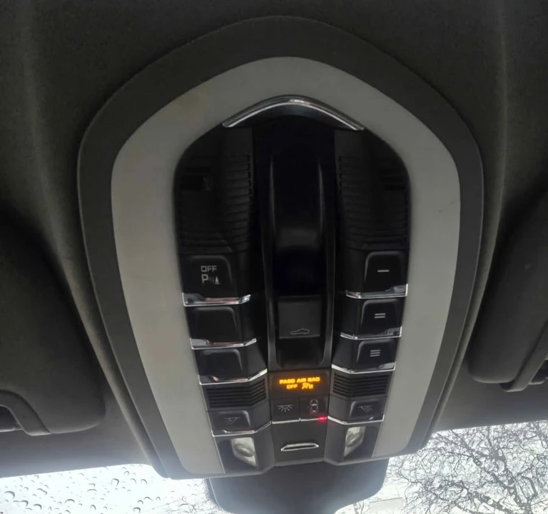 2013 Porsche 970 Panamera - Image 16 of 19