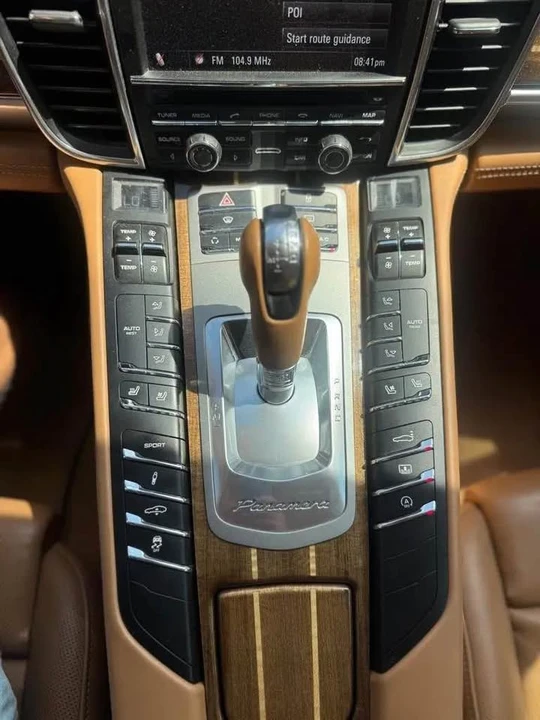 2013 Porsche 970 Panamera - Image 17 of 18