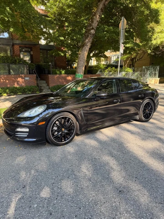 2013 Porsche 970 Panamera - Image 11 of 12