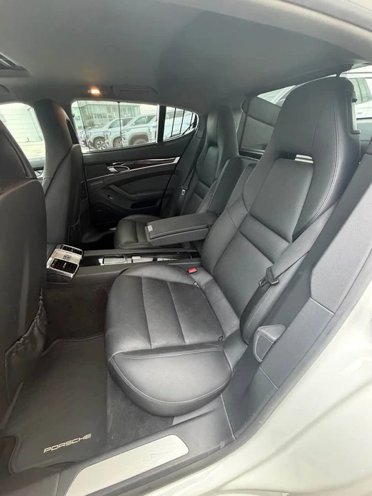 2013 Porsche 970 Panamera - Image 8 of 15