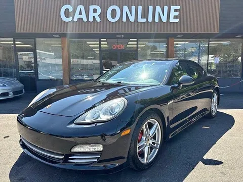 2013 Porsche Panamera 4