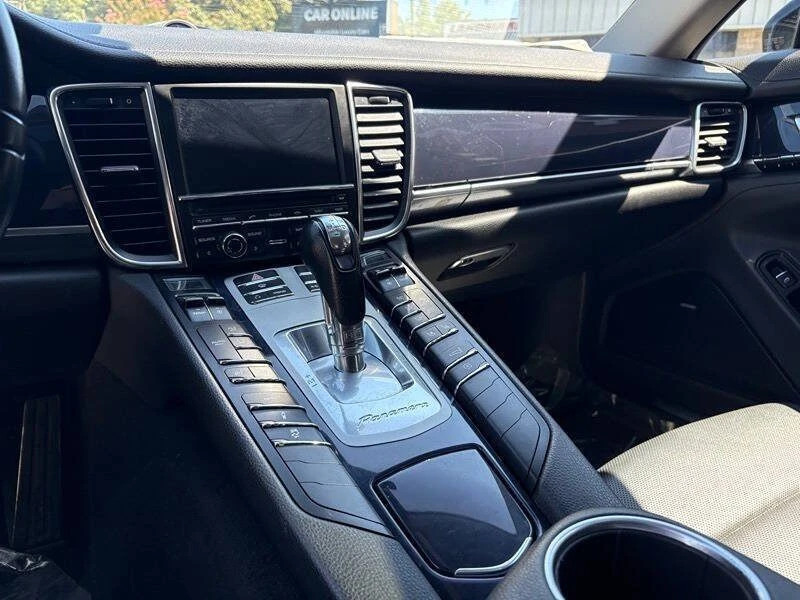 2013 Porsche 970 Panamera - Image 17 of 20