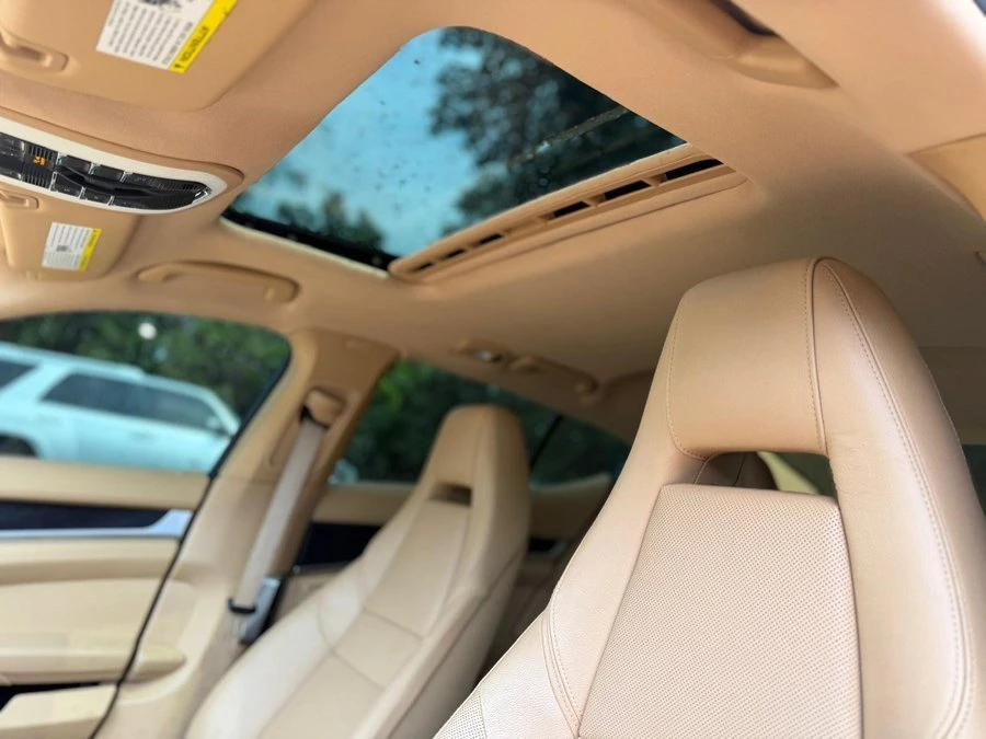 2013 Porsche 970 Panamera - Image 14 of 19