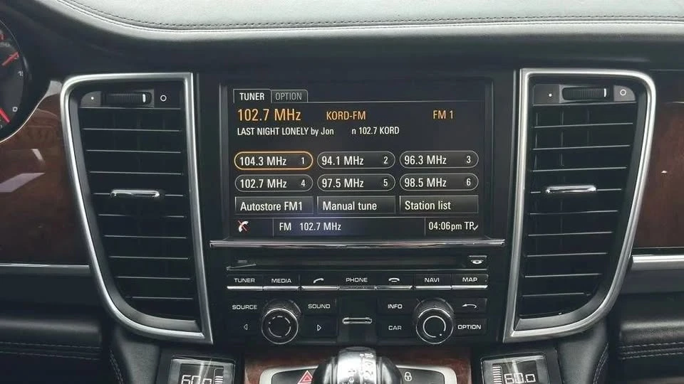 2013 Porsche 970 Panamera - Image 17 of 19