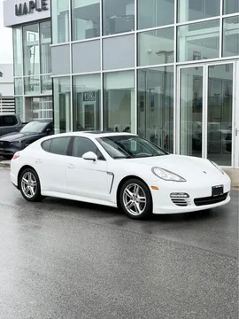 2013 Porsche Panamera 4