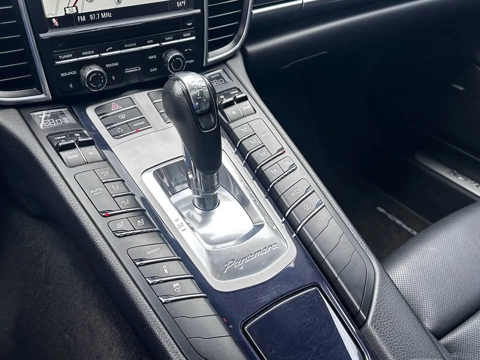 2013 Porsche 970 Panamera - Image 13 of 19
