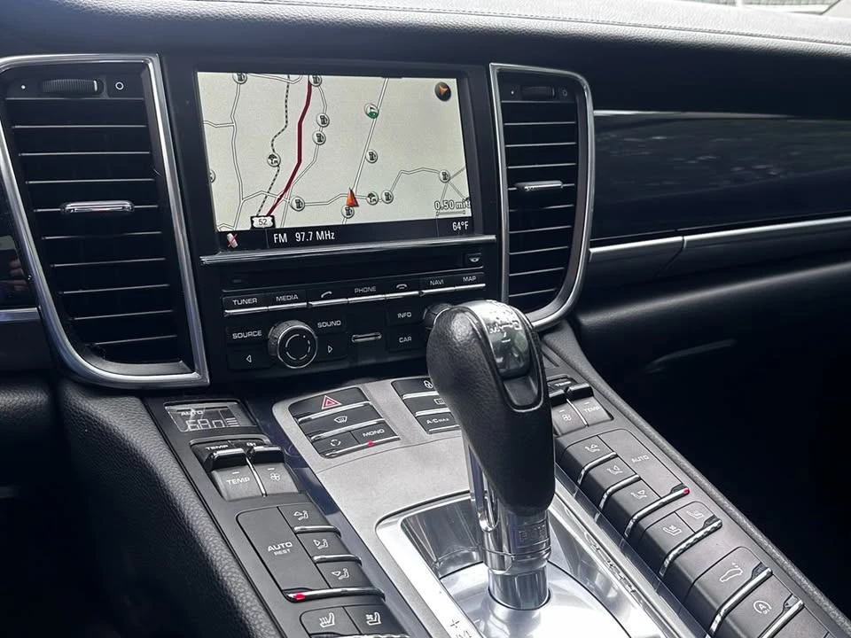2013 Porsche 970 Panamera - Image 12 of 19