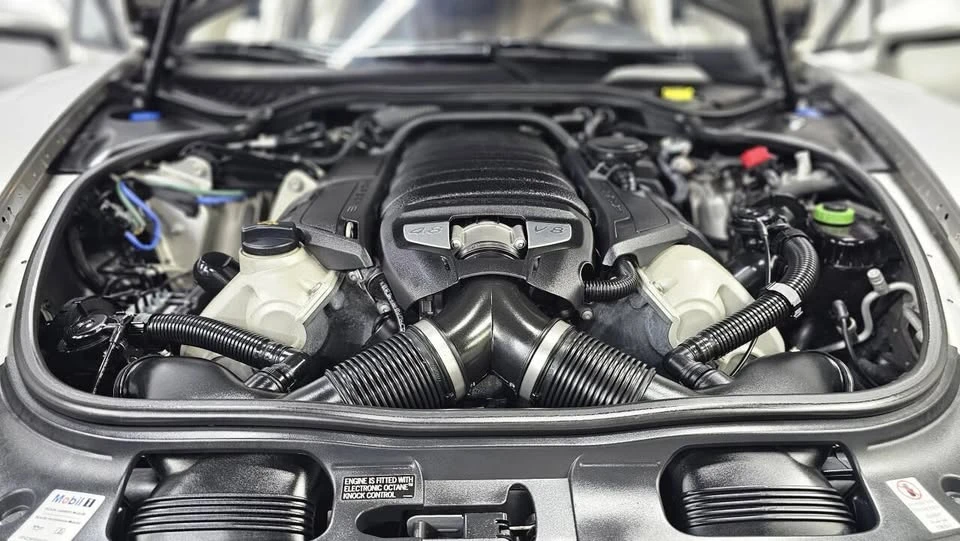 2013 Porsche 970 Panamera - Image 16 of 20