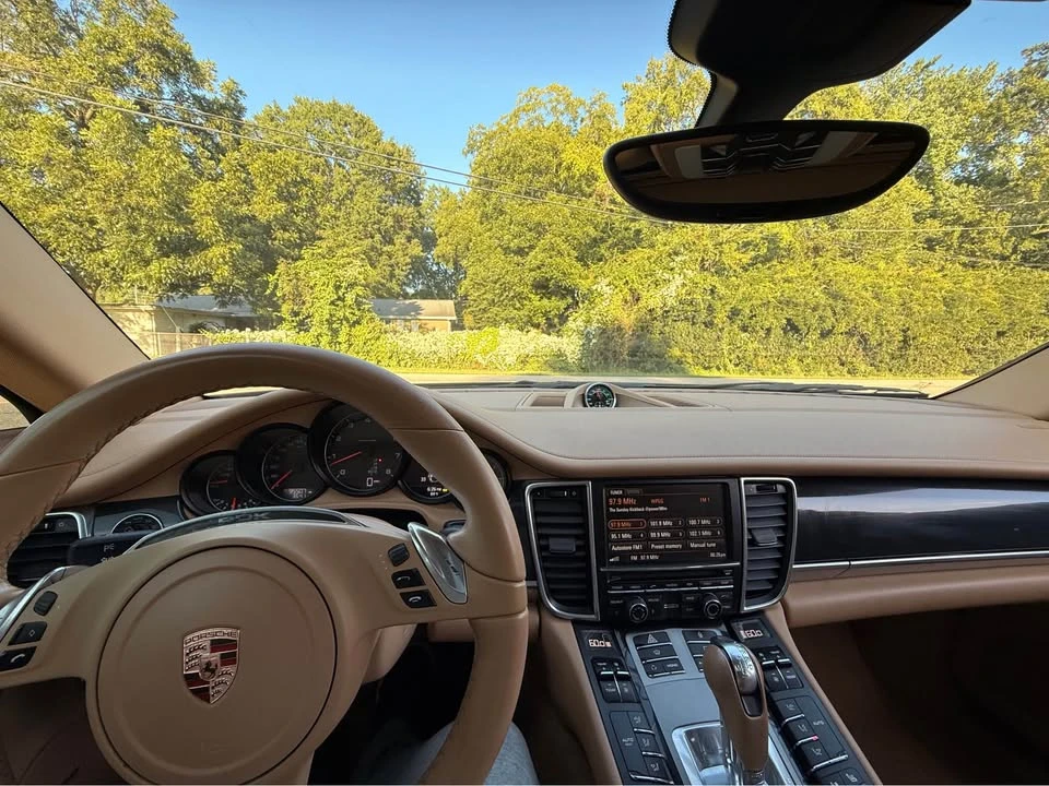 2013 Porsche 970 Panamera - Image 10 of 18