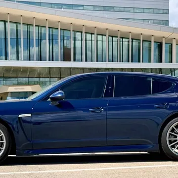 2013 Porsche Panamera Platinum Edition