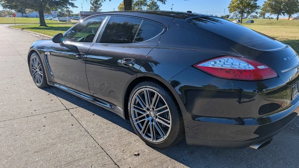 2013 Porsche 970 Panamera - Image 4 of 17