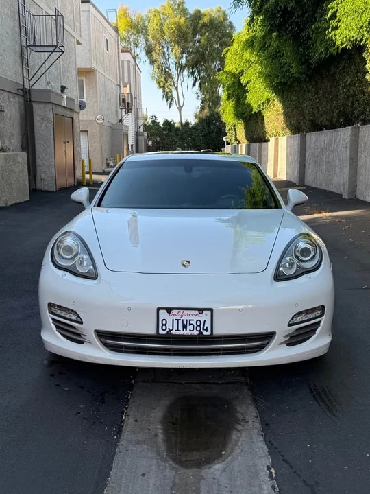 2013 Porsche 970 Panamera - Image 3 of 16