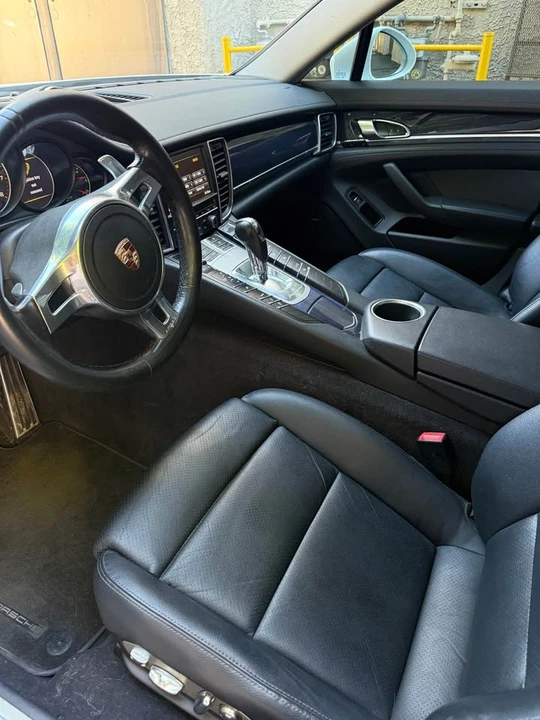 2013 Porsche 970 Panamera - Image 10 of 16