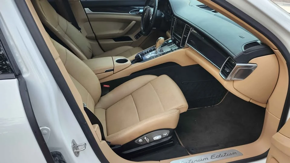 2013 Porsche Panamera - Image 13 of 19