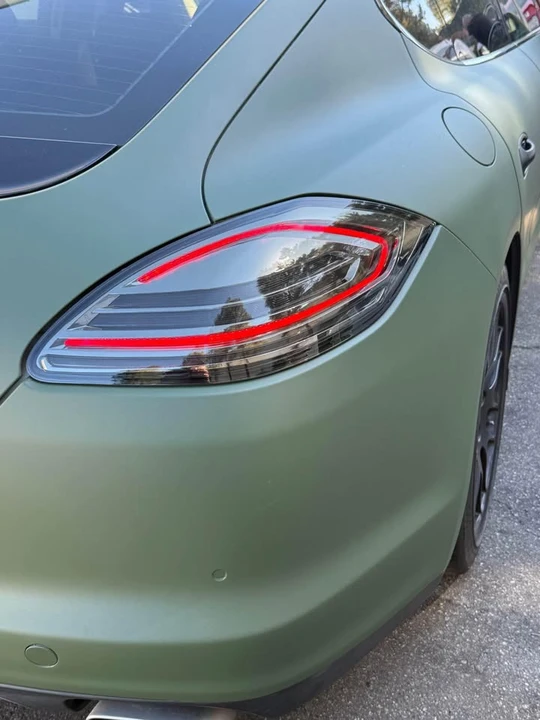 2013 Porsche 970 Panamera - Image 2 of 17