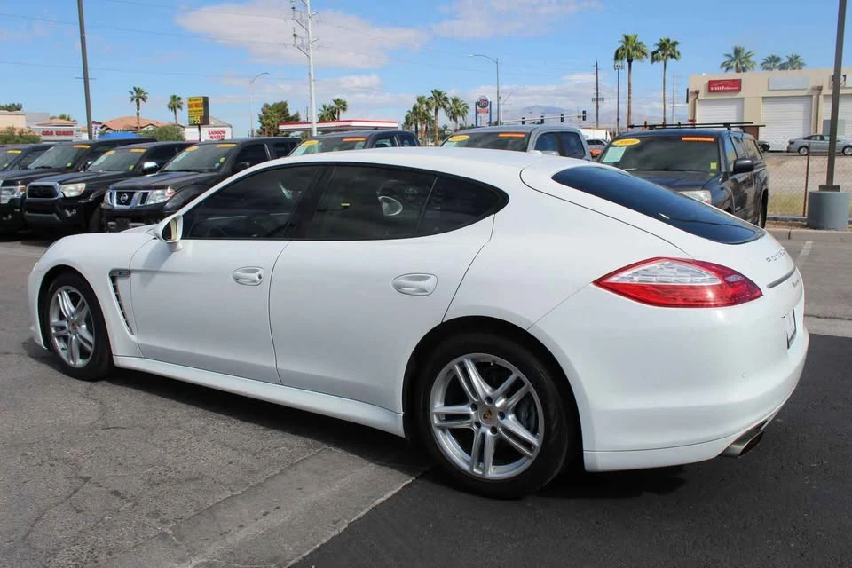 2013 Porsche 970 Panamera - Image 4 of 10