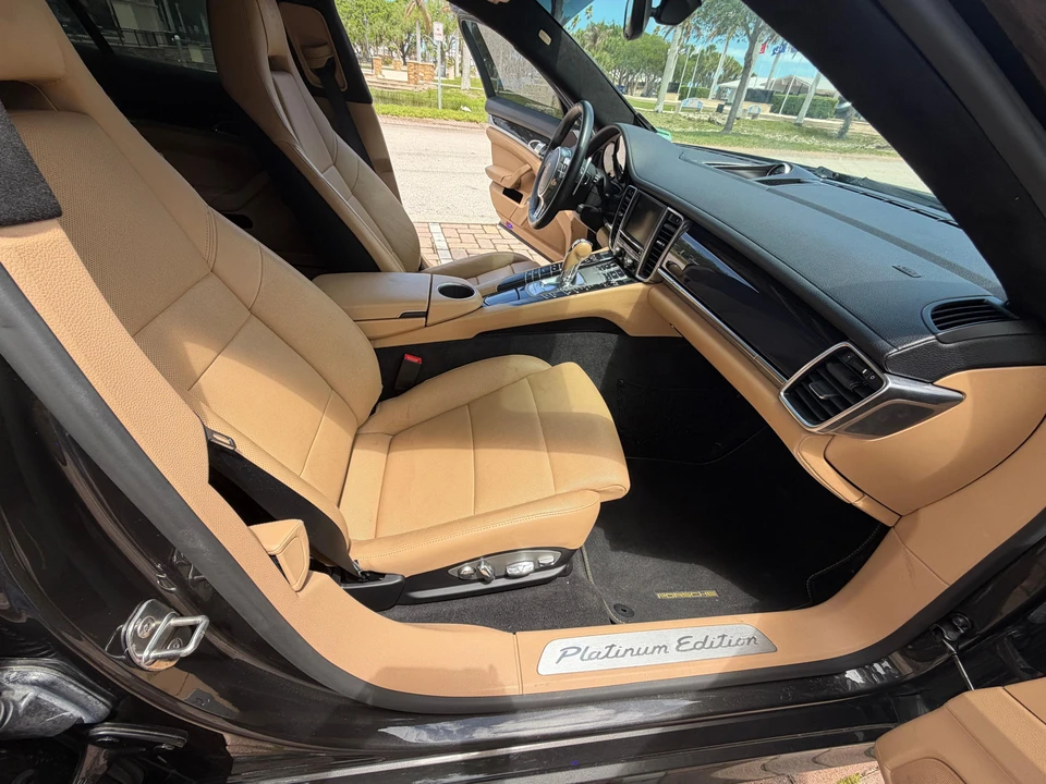 2013 Porsche 970 Panamera - Image 17 of 31
