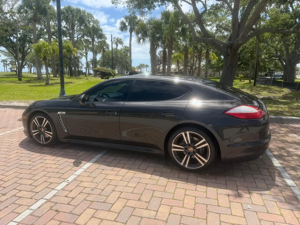 2013 Porsche 970 Panamera - Image 6 of 31