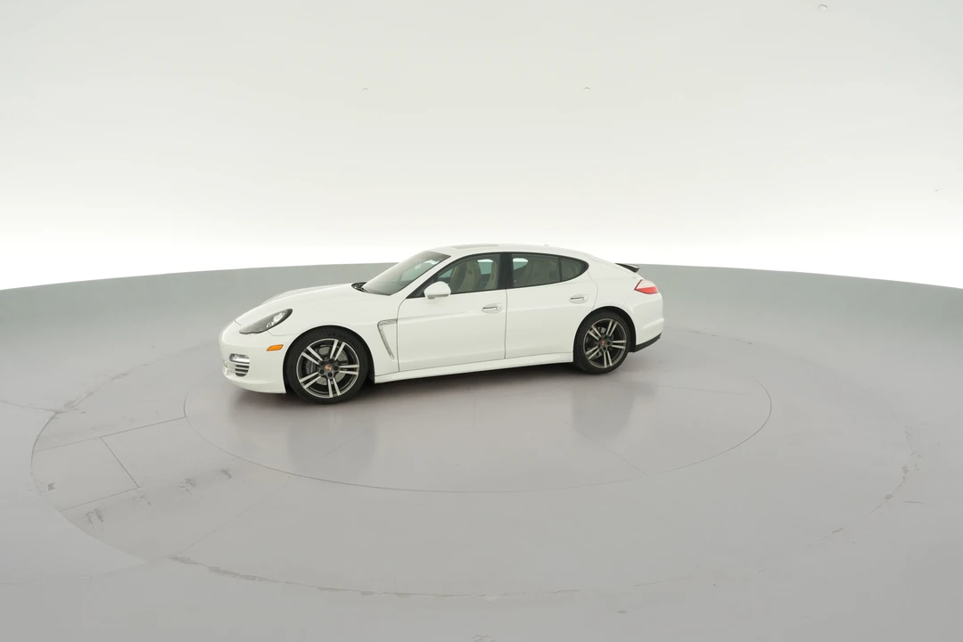 2013 Porsche Panamera - Image 28 of 31