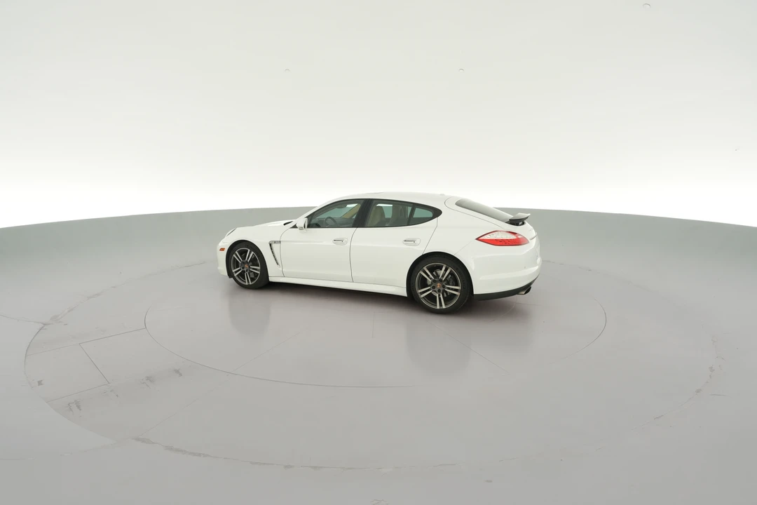 2013 Porsche Panamera - Image 30 of 31