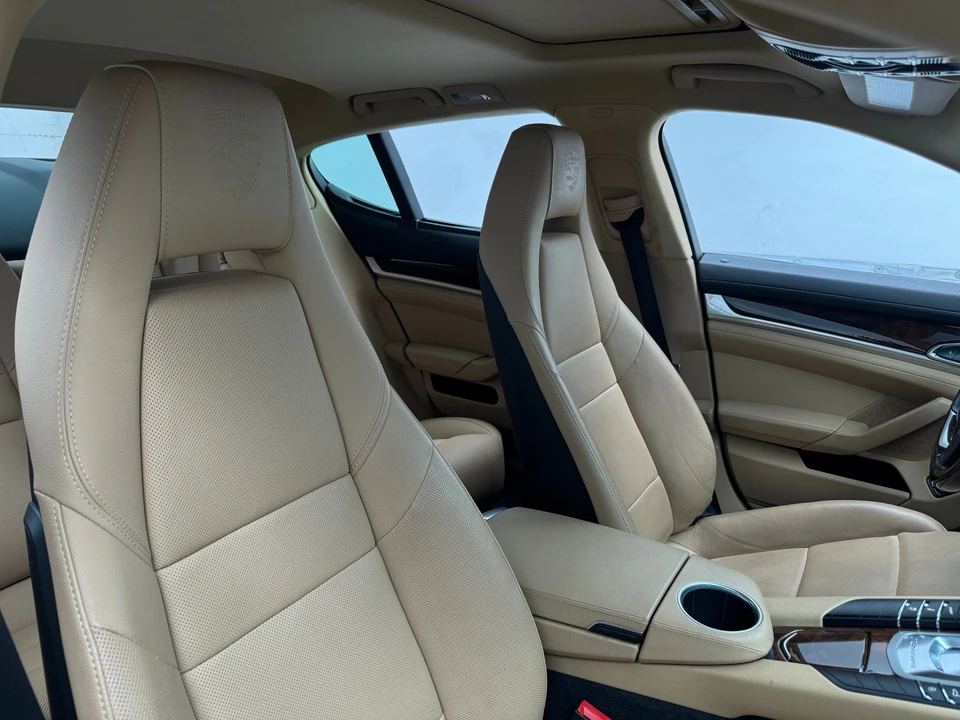 2013 Porsche Panamera - Image 6 of 31