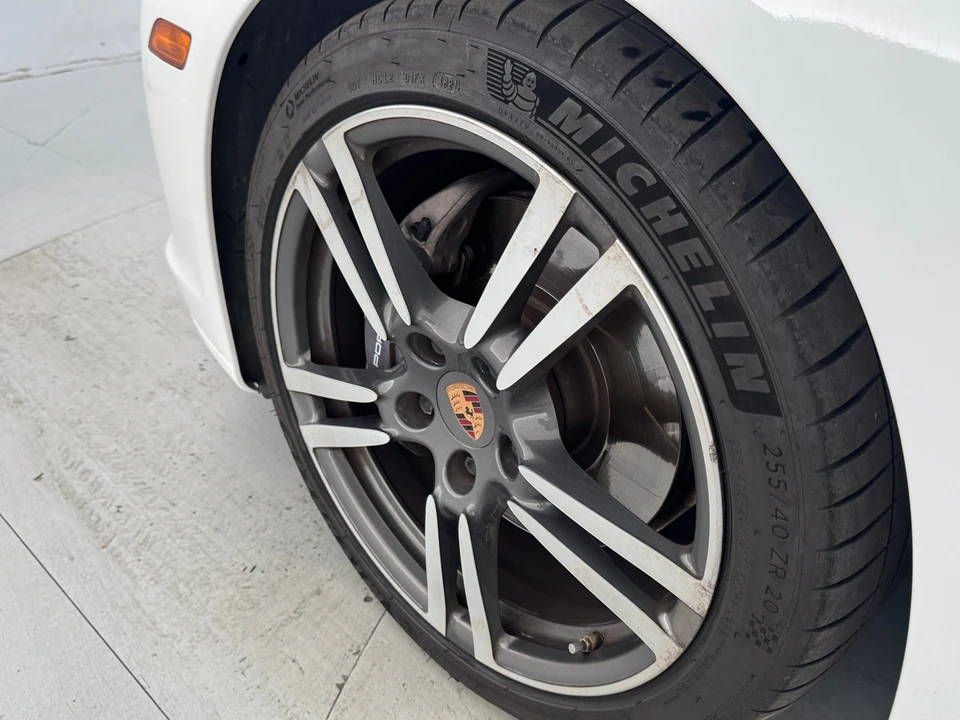 2013 Porsche Panamera - Image 23 of 31