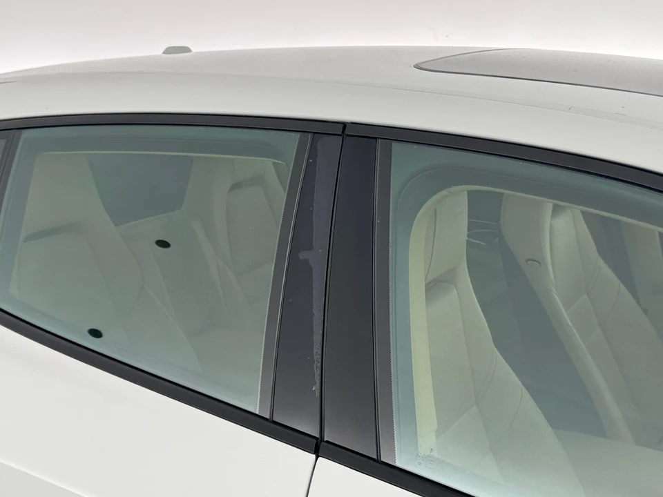 2013 Porsche Panamera - Image 24 of 31