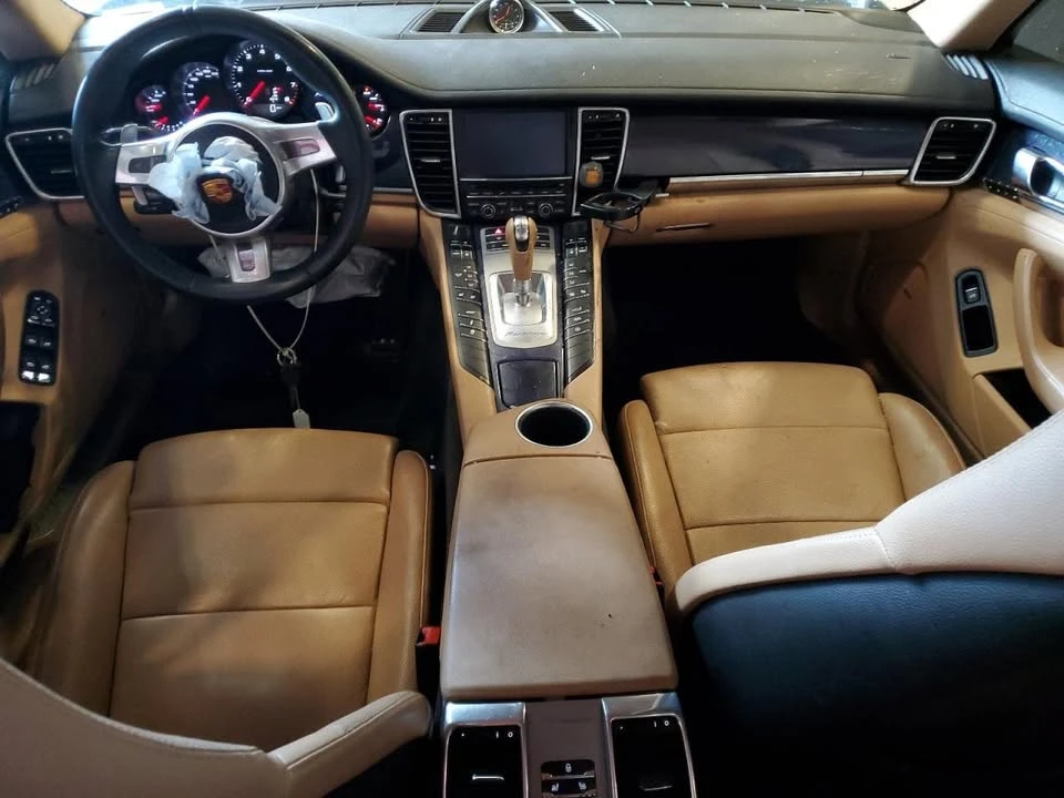 2013 Porsche 970 Panamera - Image 9 of 10