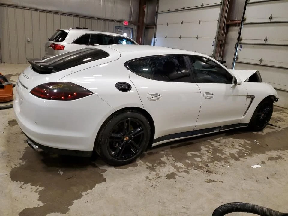 2013 Porsche 970 Panamera - Image 5 of 10